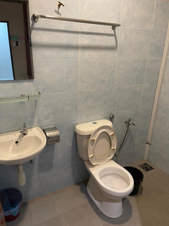 Golden Guest House 关丹 外观 照片